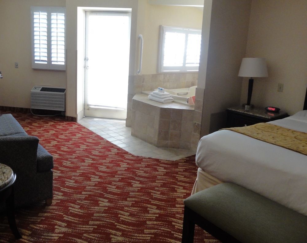 ลากูนา บริซัส - อะ บีช โฮเต็ล Hotel ลากูนาบีช ภายนอก รูปภาพ